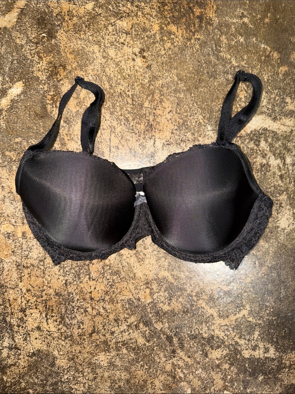 Victoria's Secret Black Lace-Trim T-Shirt Bra